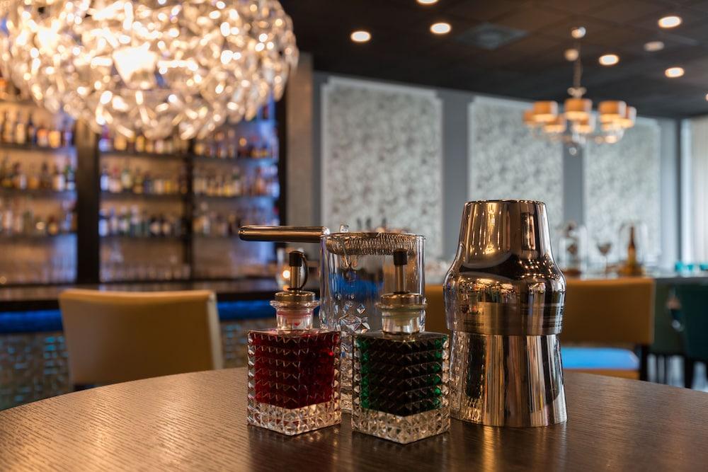 Thon Hotel Bristol Stephanie Brussel Bagian luar foto