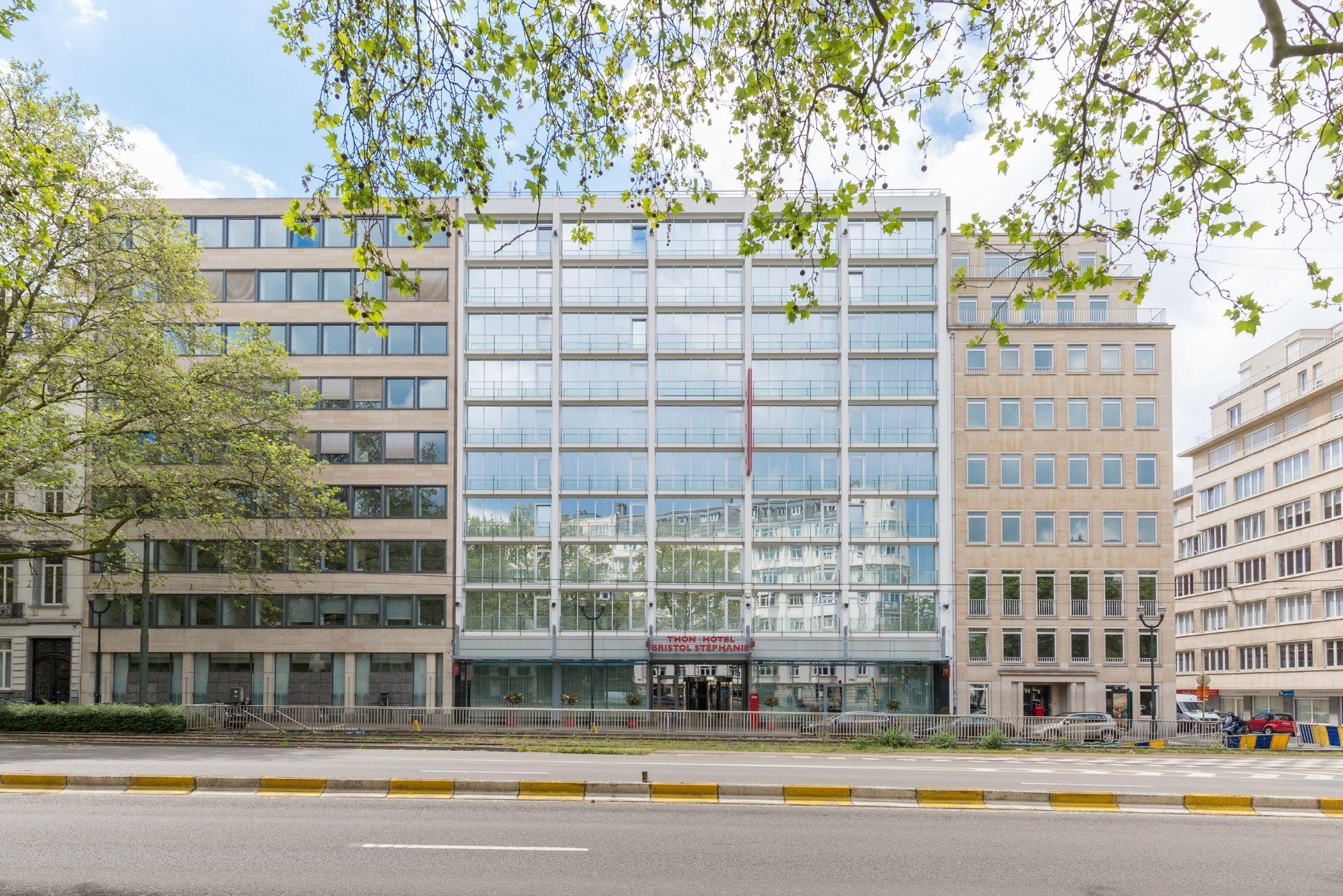 Thon Hotel Bristol Stephanie Brussel Bagian luar foto