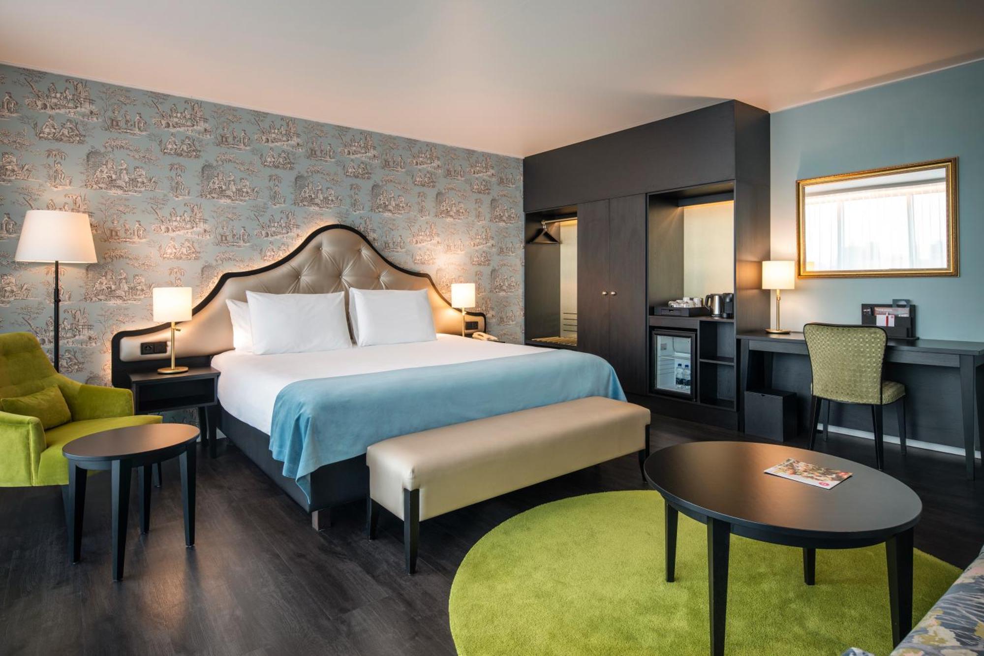 Thon Hotel Bristol Stephanie Brussel Bagian luar foto