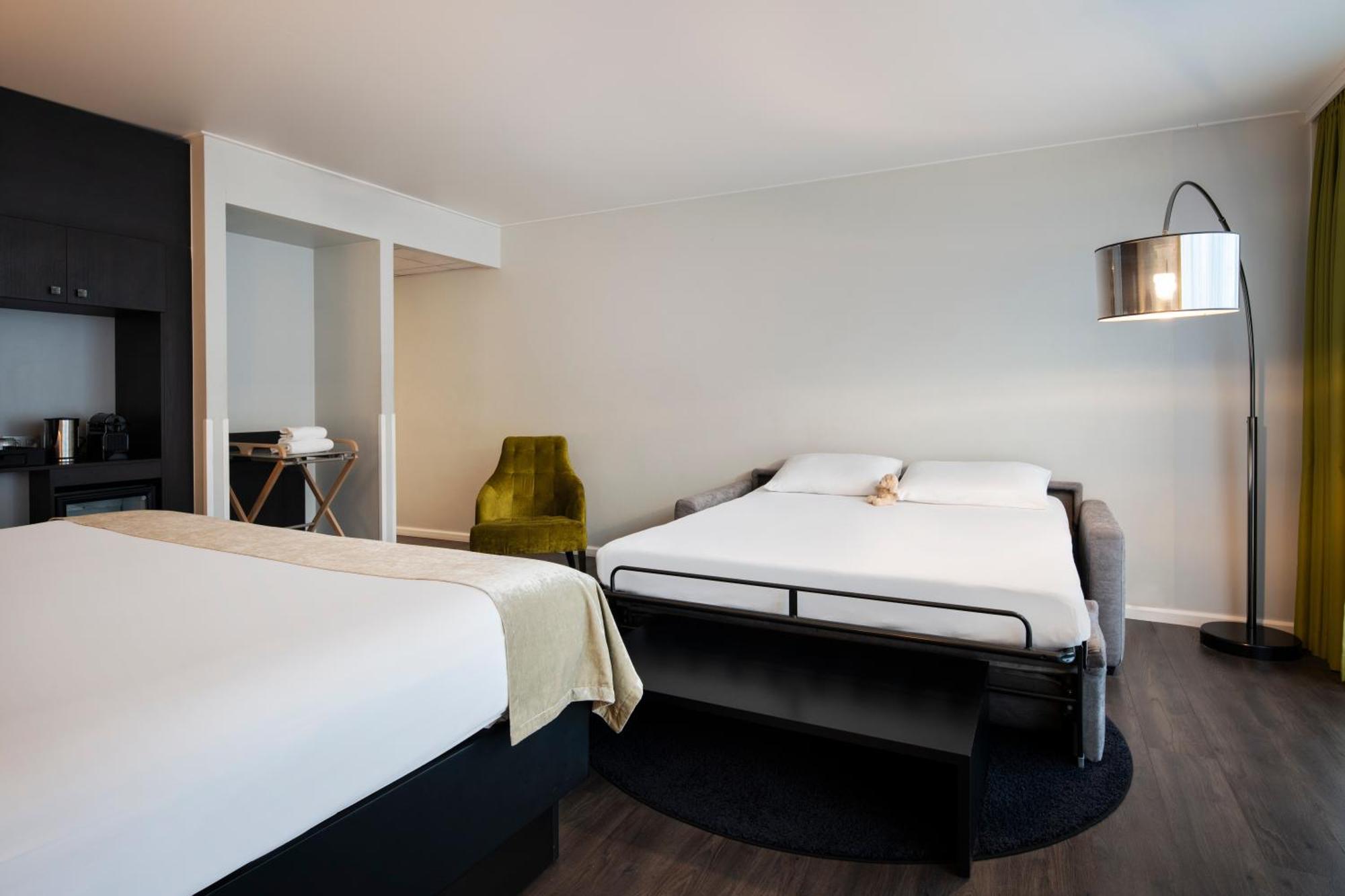 Thon Hotel Bristol Stephanie Brussel Bagian luar foto