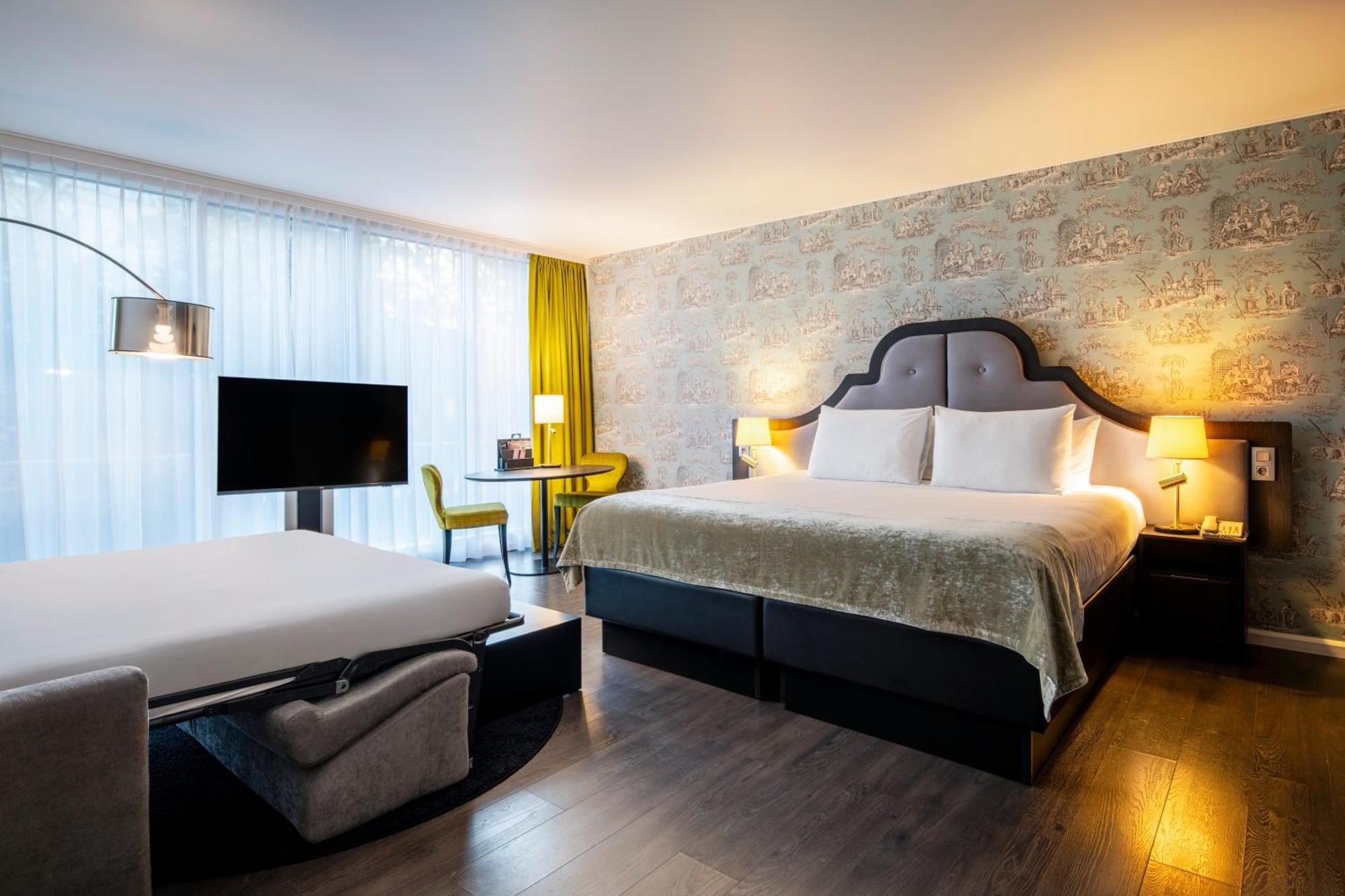 Thon Hotel Bristol Stephanie Brussel Bagian luar foto