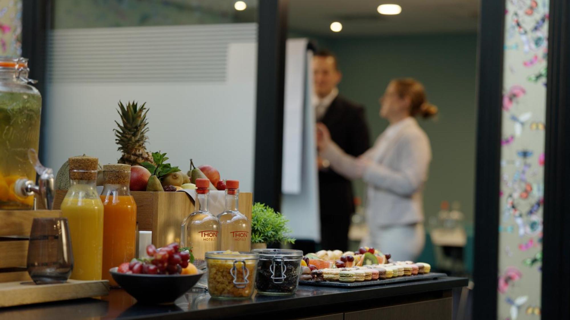 Thon Hotel Bristol Stephanie Brussel Bagian luar foto